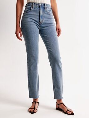 Abercrombie & Fitch Ultra High Rise Ankle Jeans